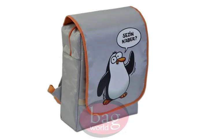 Überdachte Schule 1023