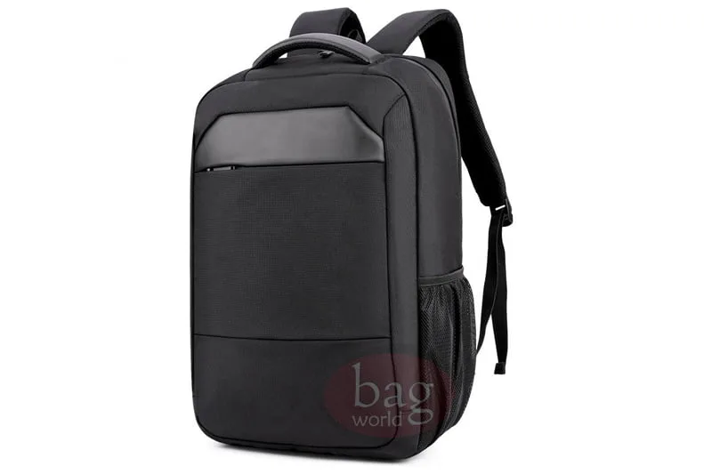 Produzione di zaini con scomparto per laptop 1078