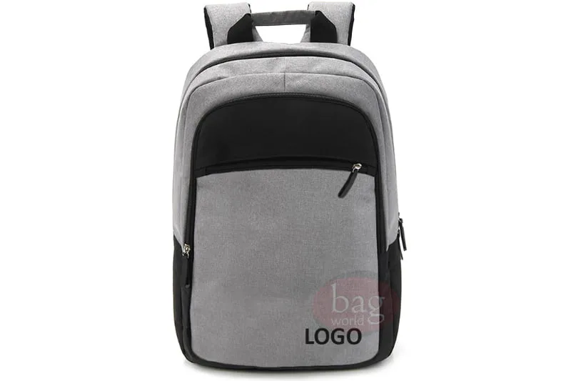 Produção de mochila para laptop 1099